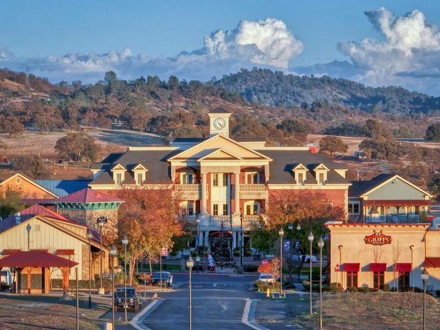 219 Bridle Point Cir, Copperopolis, CA 95228