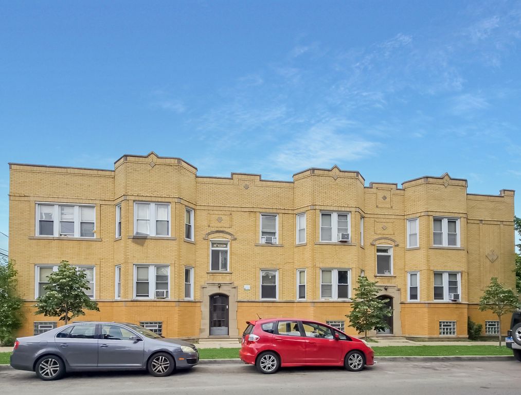 5500 W George Street 1M, Chicago, IL 60641