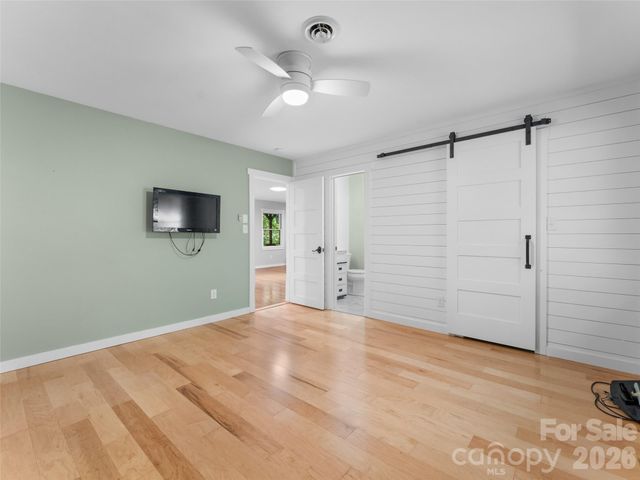 90 Cheestoonaya Way, Brevard, NC 28712