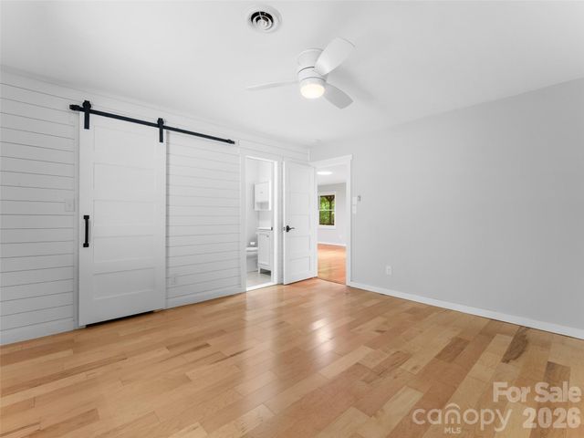 90 Cheestoonaya Way, Brevard, NC 28712