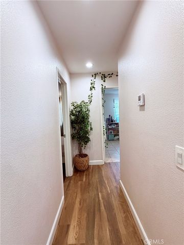 5855 Bolivar, Riverside, CA 92505