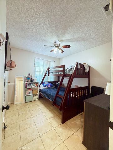5855 Bolivar, Riverside, CA 92505