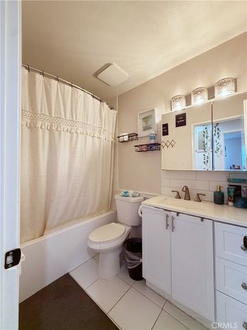 5855 Bolivar, Riverside, CA 92505