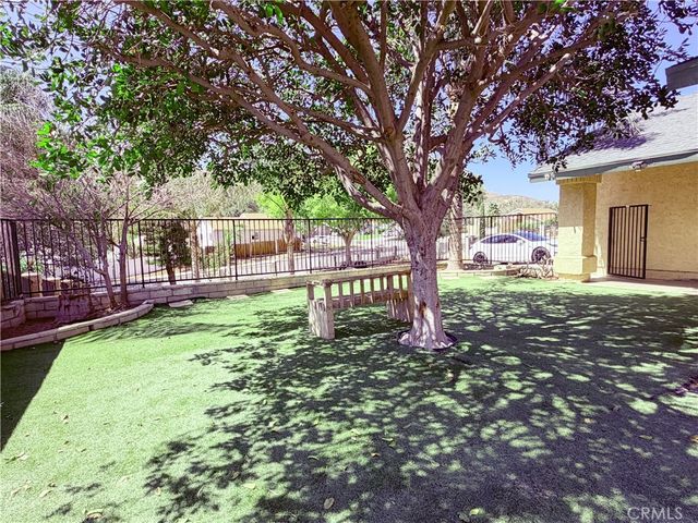 5855 Bolivar, Riverside, CA 92505