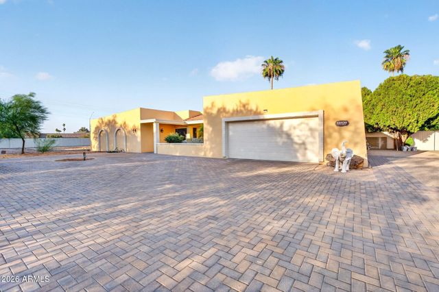 10439 N 64th Street, Paradise Valley, AZ 85253