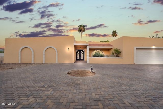10439 N 64th Street, Paradise Valley, AZ 85253