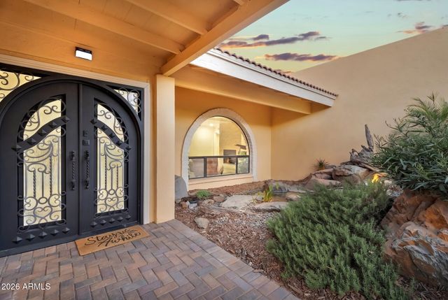 10439 N 64th Street, Paradise Valley, AZ 85253
