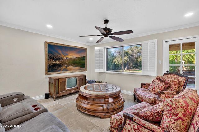 10439 N 64th Street, Paradise Valley, AZ 85253