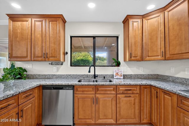 10439 N 64th Street, Paradise Valley, AZ 85253