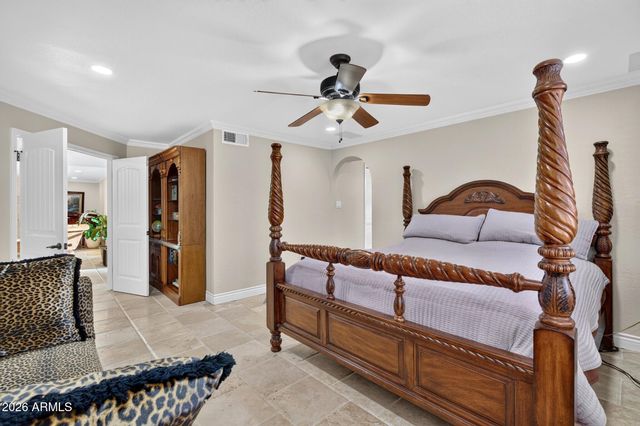 10439 N 64th Street, Paradise Valley, AZ 85253