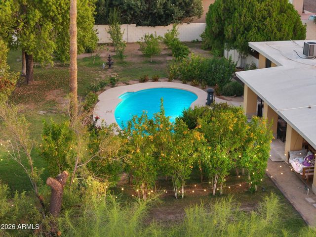 10439 N 64th Street, Paradise Valley, AZ 85253
