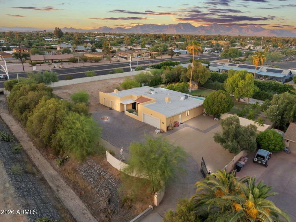 10439 N 64th Street, Paradise Valley, AZ 85253 — photo 4