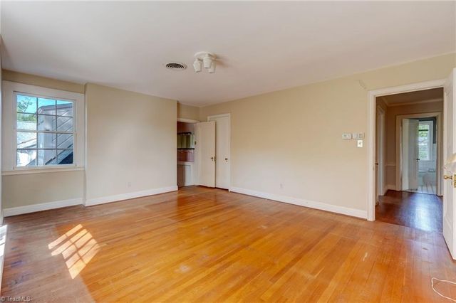 812 Dover Road, Greensboro, NC 27408