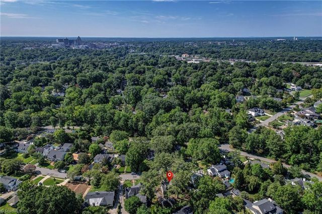 812 Dover Road, Greensboro, NC 27408