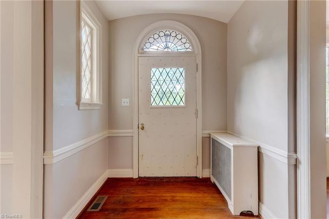 812 Dover Road, Greensboro, NC 27408