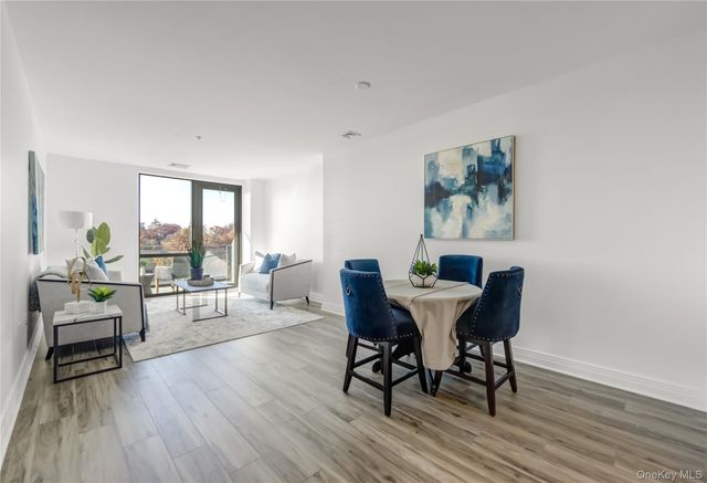 701 Ridge Hill Boulevard 9C, Yonkers, NY 10710