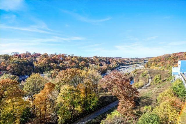 701 Ridge Hill Boulevard 9C, Yonkers, NY 10710