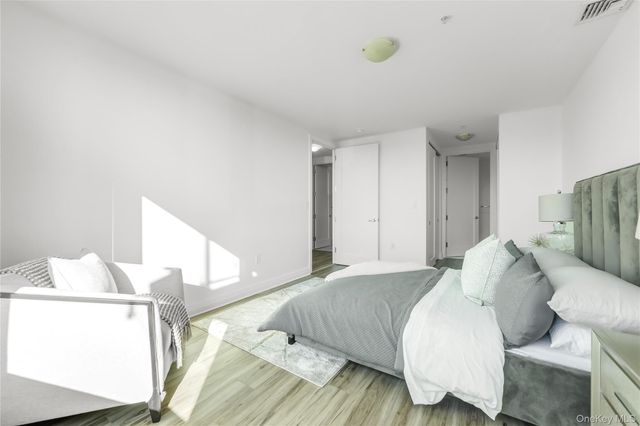 701 Ridge Hill Boulevard 9C, Yonkers, NY 10710