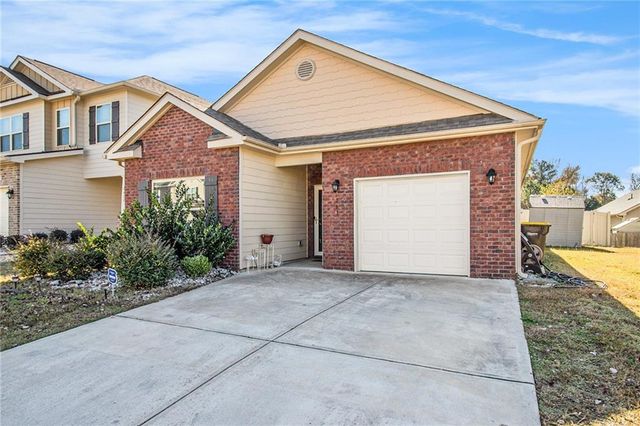 2635 Lovejoy Crossing Lane, Hampton, GA 30228