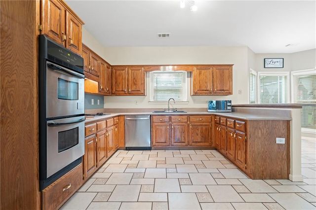 374 Oak Springs Drive, Lawrenceville, GA 30043