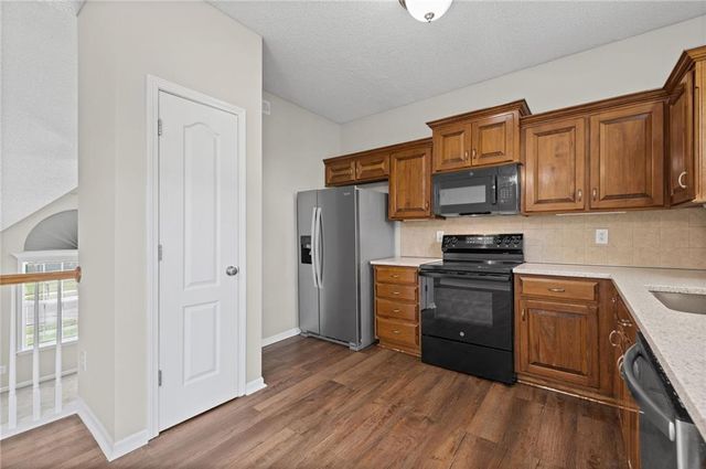 9100 NE 116th Terrace, Kansas City, MO 64157