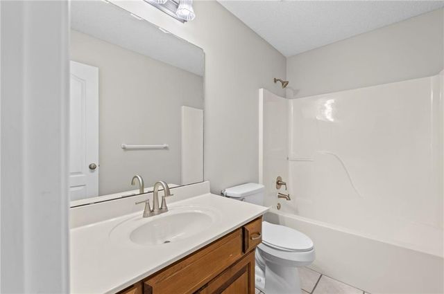 9100 NE 116th Terrace, Kansas City, MO 64157