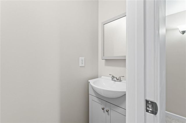 9100 NE 116th Terrace, Kansas City, MO 64157