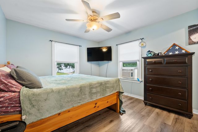 221 Youville Street, Manchester, NH 03102