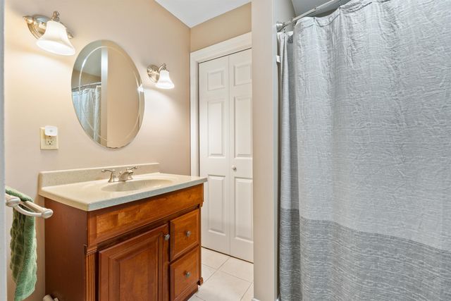 221 Youville Street, Manchester, NH 03102