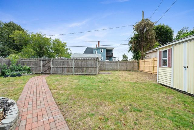 221 Youville Street, Manchester, NH 03102