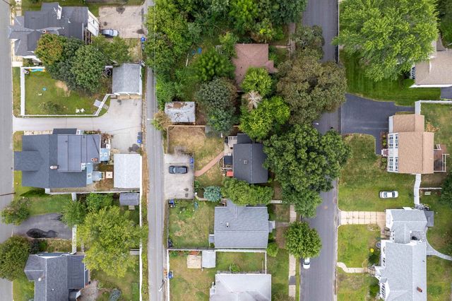 221 Youville Street, Manchester, NH 03102