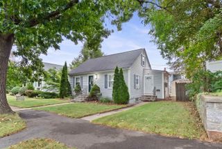 221 Youville Street, Manchester, NH 03102