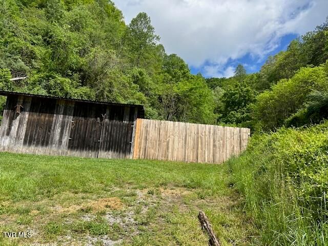 1144 Fairview Road, Duffield, VA 24244