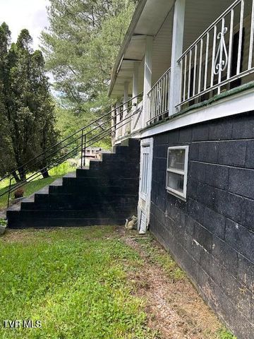 1144 Fairview Road, Duffield, VA 24244