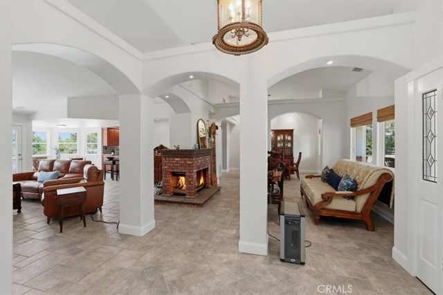 17320 High Country Circle, Lake Mathews, CA 92570