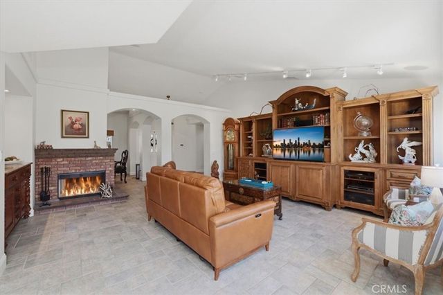 17320 High Country Circle, Lake Mathews, CA 92570