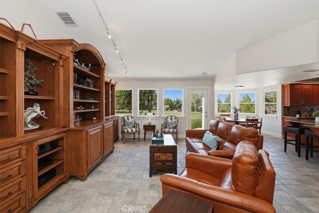 17320 High Country Circle, Lake Mathews, CA 92570