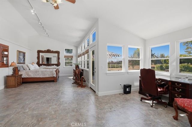 17320 High Country Circle, Lake Mathews, CA 92570