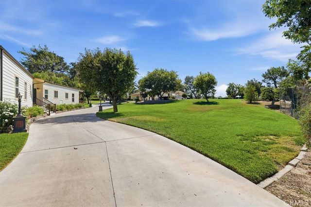 17320 High Country Circle, Lake Mathews, CA 92570