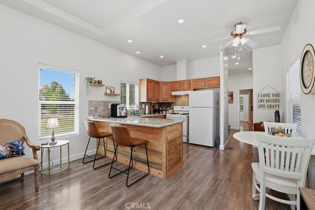 17320 High Country Circle, Lake Mathews, CA 92570