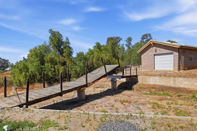 17320 High Country Circle, Lake Mathews, CA 92570