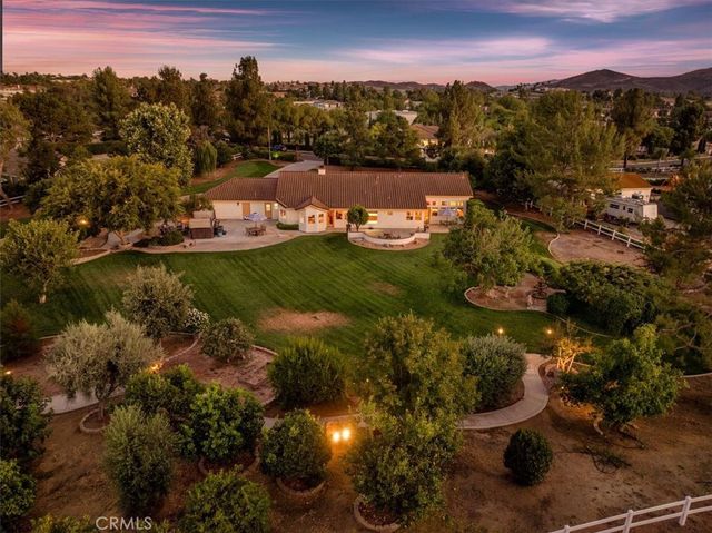 17320 High Country Circle, Lake Mathews, CA 92570