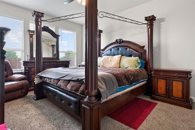 1203 Larkspur Lane, Cleburne, TX 76033