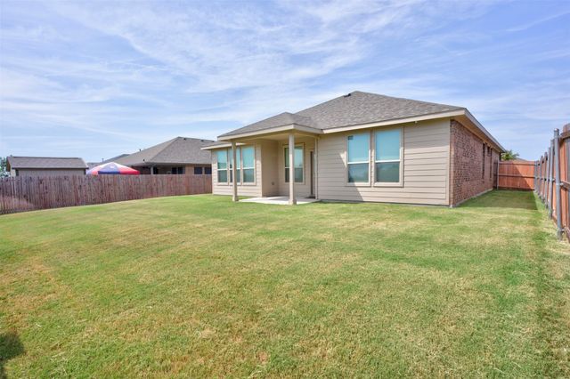 1203 Larkspur Lane, Cleburne, TX 76033