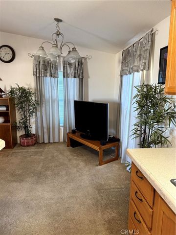 1660 Whittier Avenue 17, Costa Mesa, CA 92627