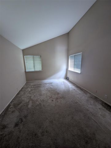 1653 Prairie Mark Lane, Houston, TX 77077