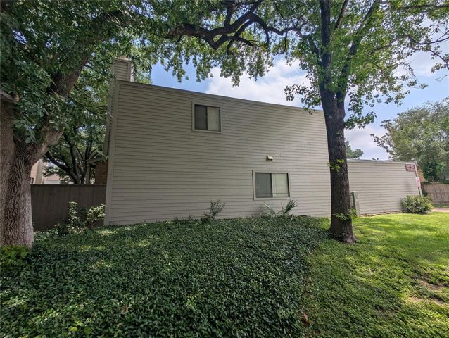 1653 Prairie Mark Lane, Houston, TX 77077