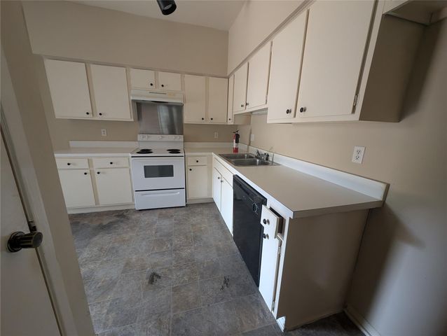 1653 Prairie Mark Lane, Houston, TX 77077