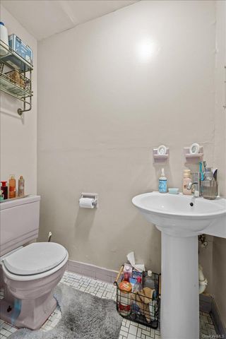 76 Stevens Avenue, Yonkers, NY 10704