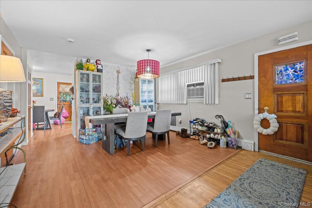 76 Stevens Avenue, Yonkers, NY 10704 — photo 4
